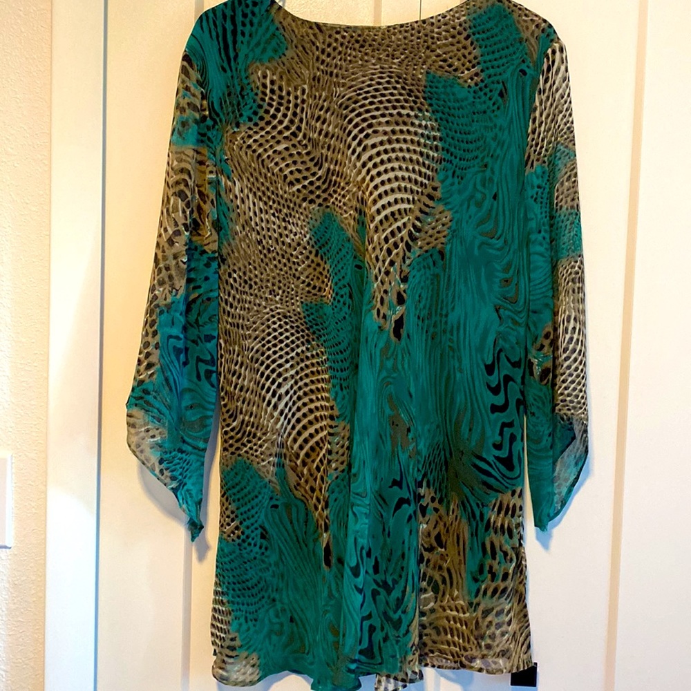 Jmb Signature Sequin Embellished Flowy Blouse |Size 1x View 6
